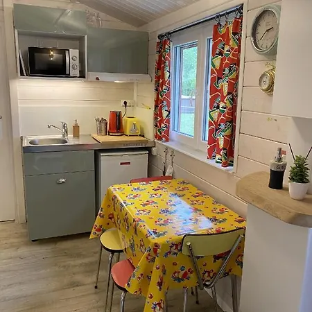 Le Cabanon De Отель типа 