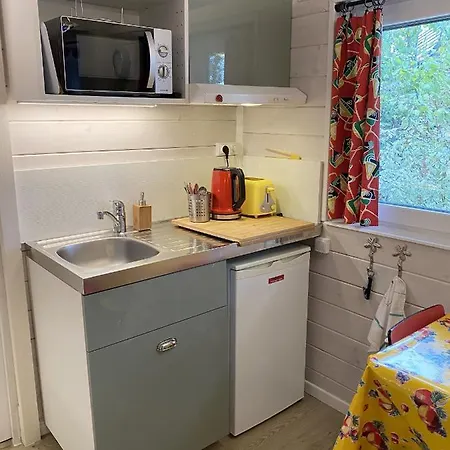Bed & Breakfast Le Cabanon De *