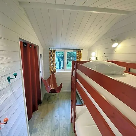 Le Cabanon De Couette-café 3*