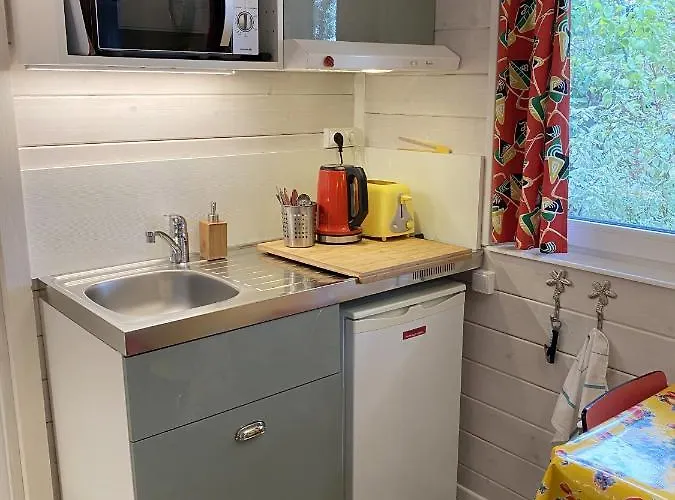 Couette-café Le Cabanon De 3*